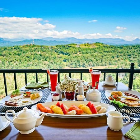 Romance Hills Hotel Kandy Ngoại thất bức ảnh