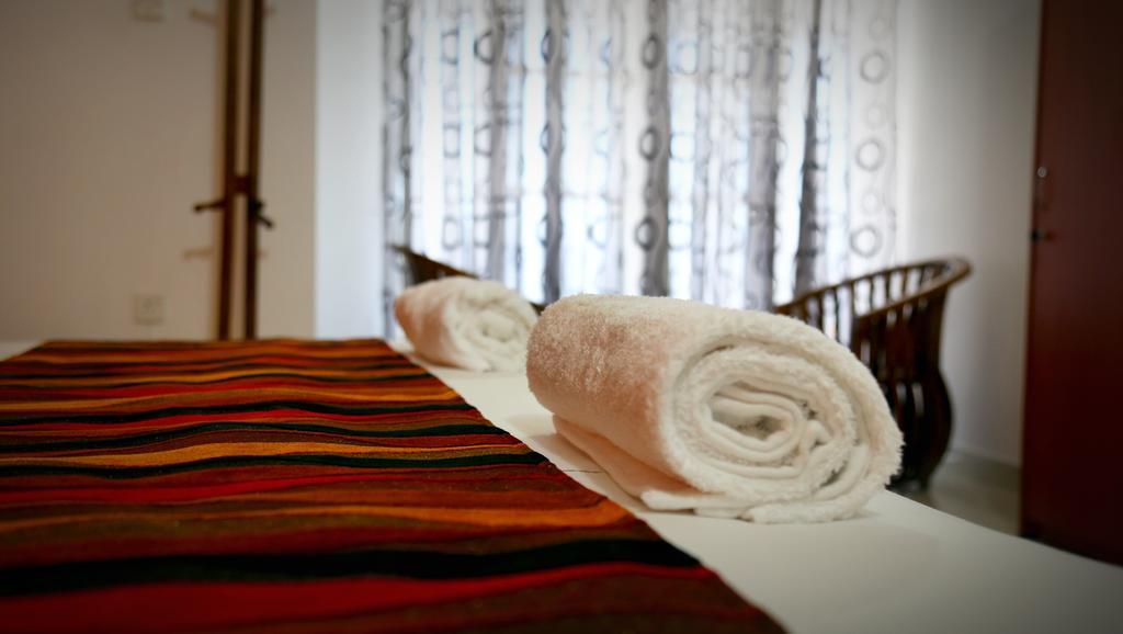 Romance Hills Hotel Kandy Ngoại thất bức ảnh