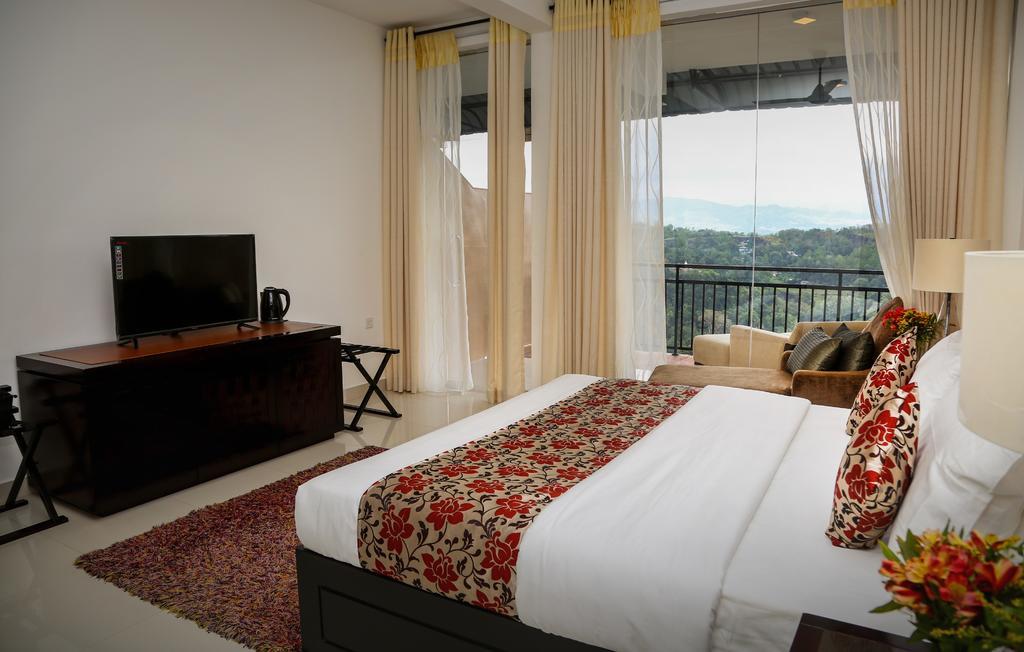 Romance Hills Hotel Kandy Ngoại thất bức ảnh