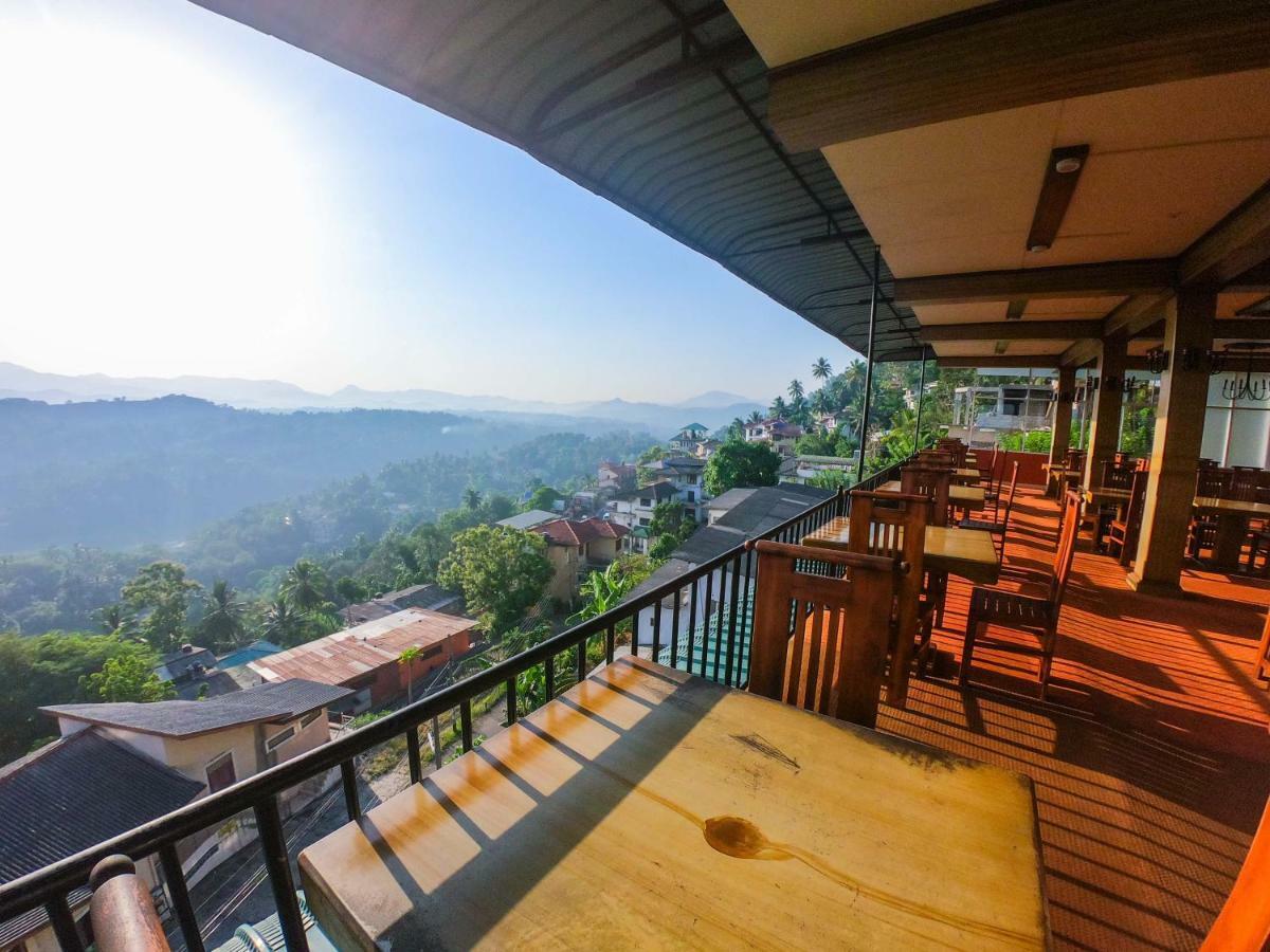 Romance Hills Hotel Kandy Ngoại thất bức ảnh
